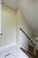 6139 Summer St in Niagara Falls, ON - Building Photo - Building Photo