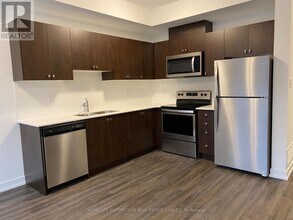 14 Engel St in Vaughan, ON - Building Photo - Building Photo