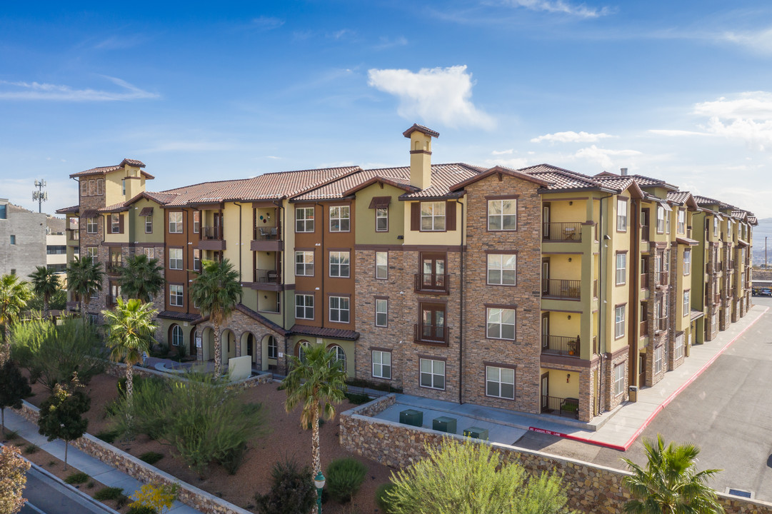 The View at Montecillo Apartments in El Paso, TX - Building Photo