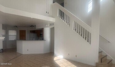 4641 Loma De Indios Ln in El Paso, TX - Building Photo - Building Photo