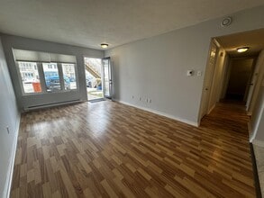 30 Grant St in Moncton, NB - Building Photo - Building Photo