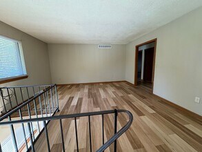 4339 W Bethany Dr in Columbia, MO - Building Photo - Building Photo