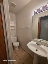 1703 Taylor St in Lampasas, TX - Building Photo - Building Photo