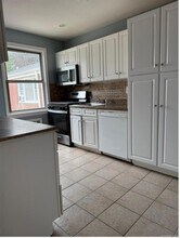 205 W Post Rd in White Plains, NY - Building Photo - Building Photo