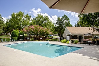 Vetra Quail Hollow in Charlotte, NC - Building Photo - Building Photo