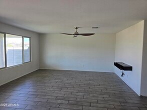 12524 W Myrtle Ave in Glendale, AZ - Building Photo - Building Photo