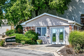 Terrace Garden Townhomes in Omaha, NE - Foto de edificio - Building Photo