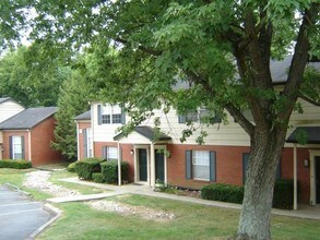 Peach Rentals Apartments And Nearby Frankfort For Rent 29photos