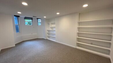 1720 Swann St NW in Washington, DC - Building Photo - Building Photo