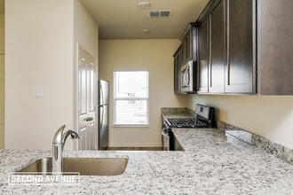 13519 Roosevelt Arch Dr in Ponder, TX - Building Photo - Building Photo