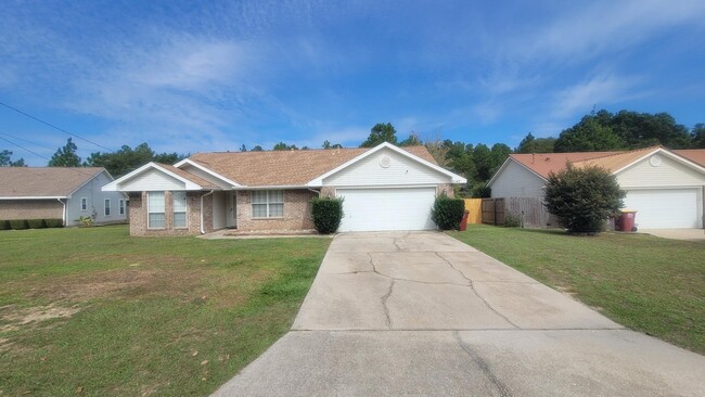 5149 Whitehurst Ln in Crestview, FL - Building Photo - Building Photo