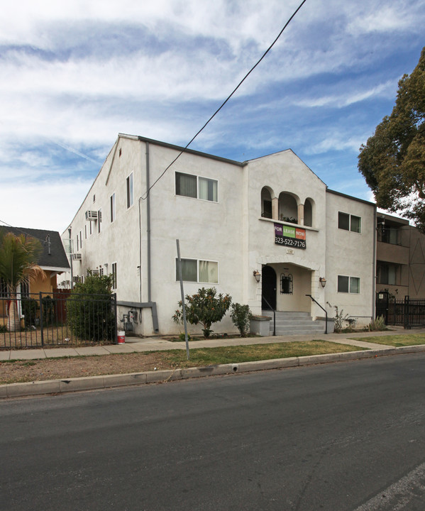 1185 Alexandria Ave in Los Angeles, CA - Building Photo