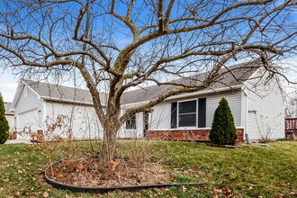 6233 Carrie Cir in Indianapolis, IN - Building Photo - Building Photo
