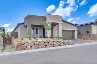 12612 Heritage Hts Dr in Las Vegas, NV - Building Photo - Building Photo