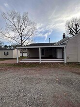 632 Bellwood Rd in Newport News, VA - Building Photo - Building Photo