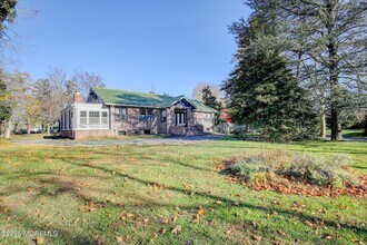 589 Westwood Ave in Long Branch, NJ - Building Photo - Building Photo