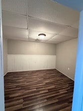 137 W Front St, Unit Apt 4 in Berwick, PA - Foto de edificio - Building Photo