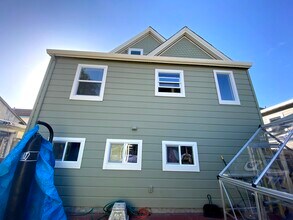 1910 Union St, Unit Unit A in Alameda, CA - Building Photo - Building Photo