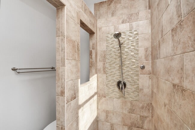 property at 1507 Brooks Ave