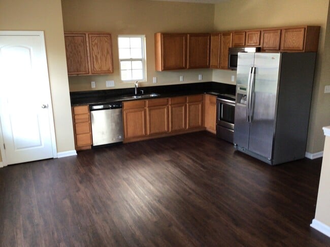 922 Wolfpack Way in Greensboro, NC - Building Photo - Building Photo