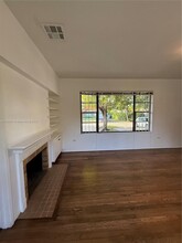 661 NE 51st St in Miami, FL - Building Photo - Building Photo