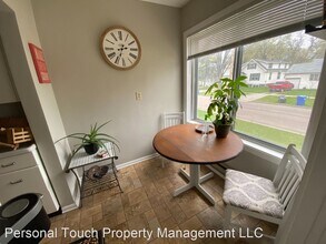 1258 10th St N in Fargo, ND - Building Photo - Building Photo