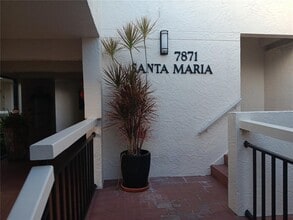 7871 Sailboat Key Blvd S in South Pasadena, FL - Building Photo - Building Photo