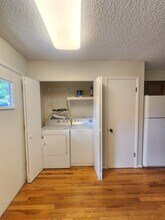 205 Crowfields Dr in Asheville, NC - Building Photo - Building Photo