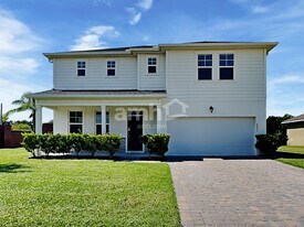 2043 Pirie Pl in St. Cloud, FL - Building Photo