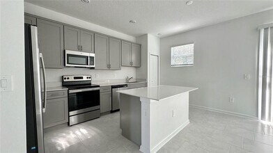 7600 Stone Crk Trl in Kissimmee, FL - Building Photo - Building Photo