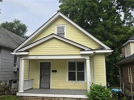 2524 Askew Ave in Kansas City, MO - Building Photo