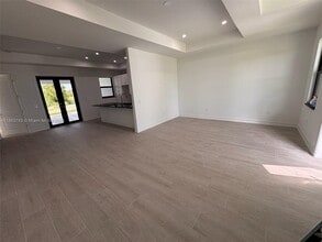 2343 39th Ave NE in Naples, FL - Building Photo - Building Photo