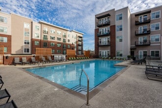 Melrose Apartments in Nashville, TN - Foto de edificio - Building Photo