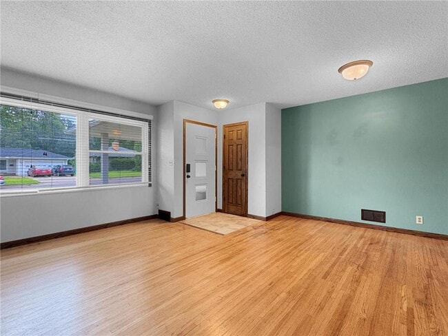 7110 W 23rd St in Minneapolis, MN - Building Photo - Building Photo