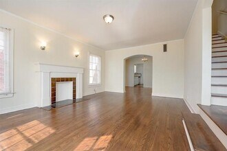 5927 Lewis St in Dallas, TX - Building Photo - Building Photo