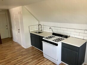93 Baldwin St in Bridgeport, CT - Building Photo - Building Photo
