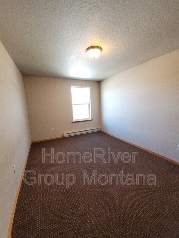 250 S Garfield St in Missoula, MT - Foto de edificio - Building Photo