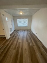 2111 W Spruce St in Moses Lake, WA - Building Photo - Building Photo