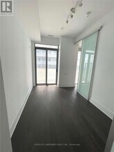 50A Charles St E in Toronto, ON - Building Photo - Building Photo