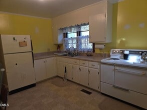 1180 White Level Rd, Unit C207 in Louisburg, NC - Building Photo - Building Photo
