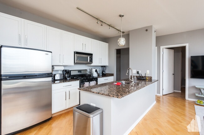 property at 210 S Desplaines St