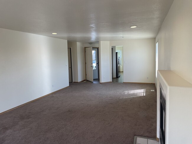 2487 Exmoor Ct SE in Salem, OR - Building Photo - Building Photo