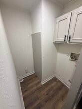 512 Imperial Valley Dr in Bryan, TX - Building Photo - Building Photo