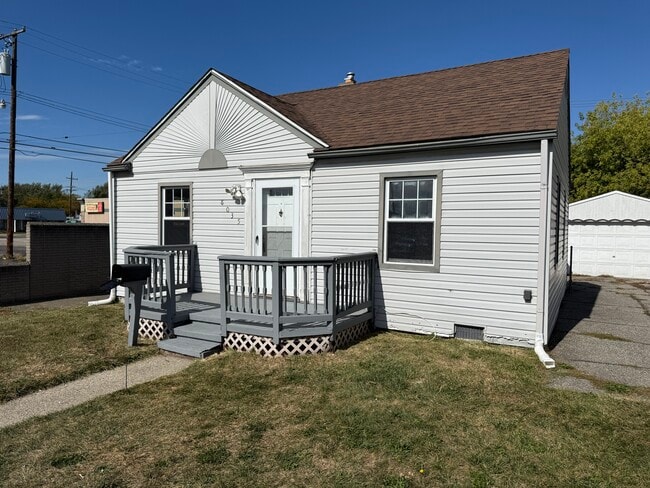property at 8035 Chapp Ave