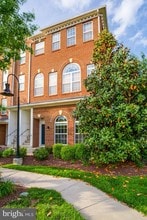 15426 Rosemont Manor Dr in Haymarket, VA - Building Photo - Building Photo