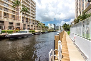 3100 NE 49th St, Unit 1010 in Fort Lauderdale, FL - Building Photo