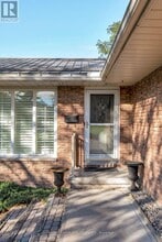 11844 Loyalist Pkwy in Prince Edward, ON - Building Photo - Building Photo