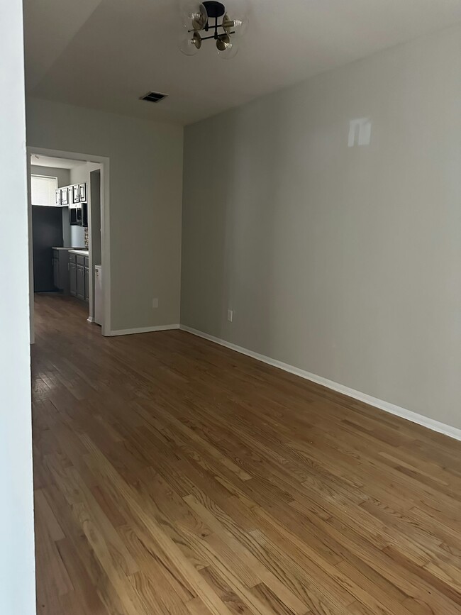 1744 N Hoyne Ave in Chicago, IL - Building Photo - Building Photo
