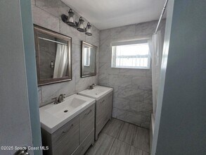 333 W Osceola Ln, Unit 23D in Cocoa Beach, FL - Building Photo - Building Photo