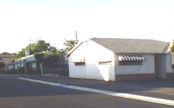 2915-2921 Durfee Ave in El Monte, CA - Building Photo - Building Photo